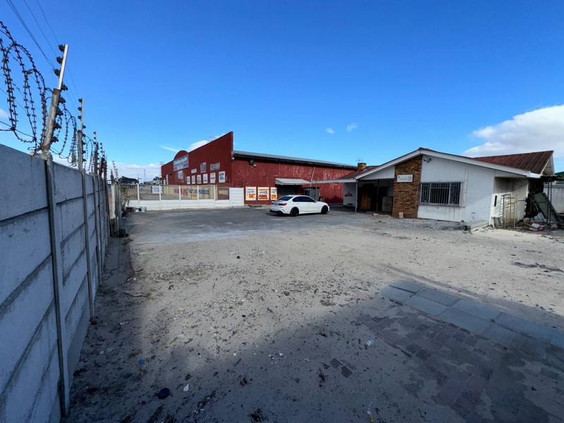 Commercial Property for Sale in Lansdowne Western Cape